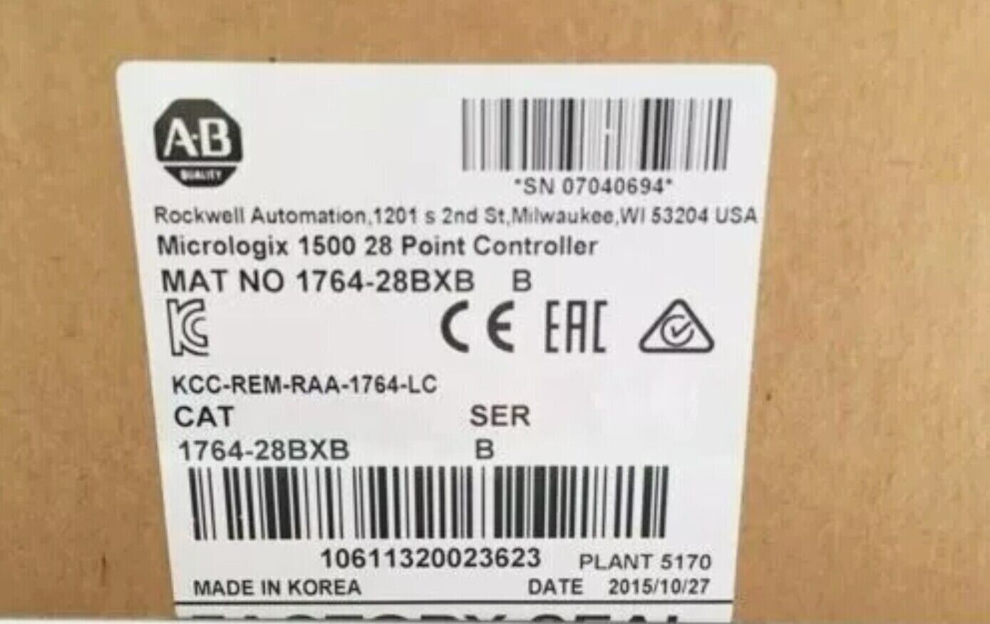 Allen-Bradley AB 1764-28BXB MicroLogix1500 28 Point Controller - ALLEN-BRADLEY
