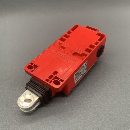 Schneider XY2CH13290 Emergency Stop Rope Pull Safety Limit Switch