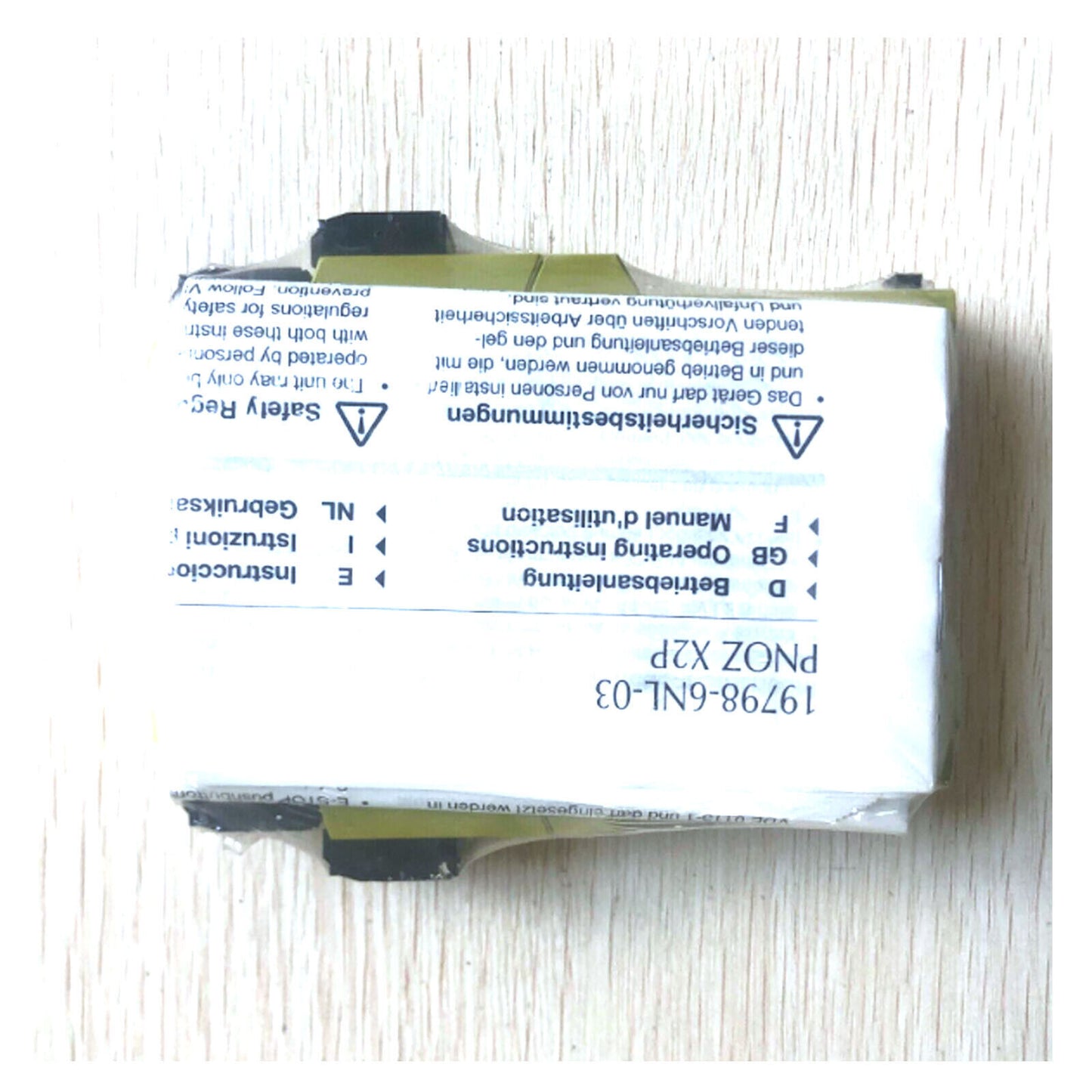 Efficient 24V ADC Power Supply Module PILZ PNOZ X2P C 787303 - PILZ