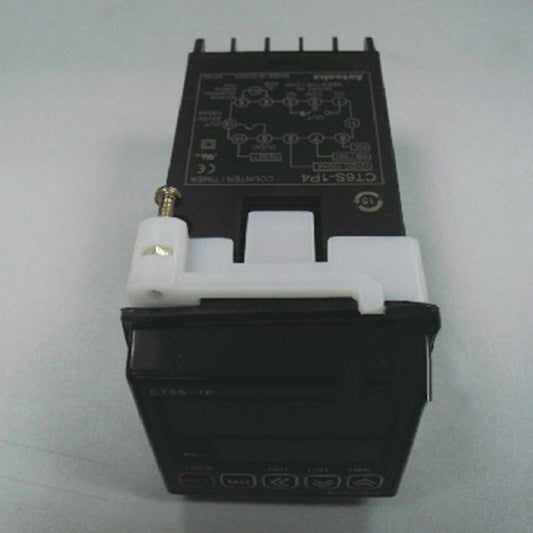 1PC  Autonics CT4S-2P2 Counter CT4S2P2 Free Shipping