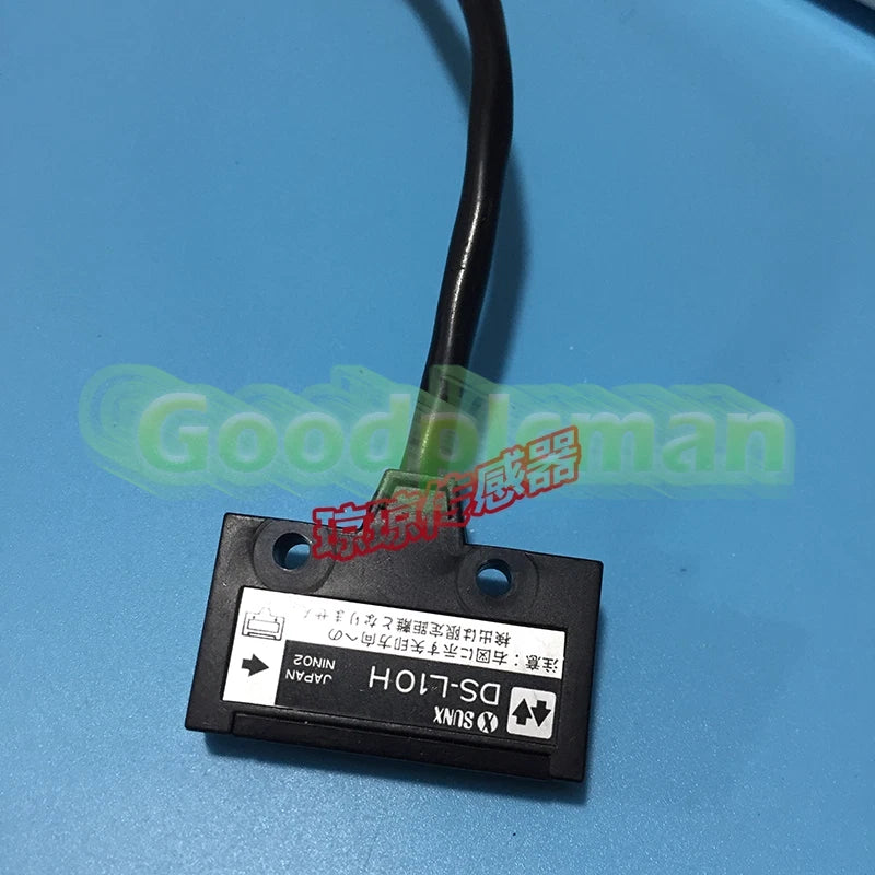 1 PCS SUNX DS-L10H photoelectric switch sensor