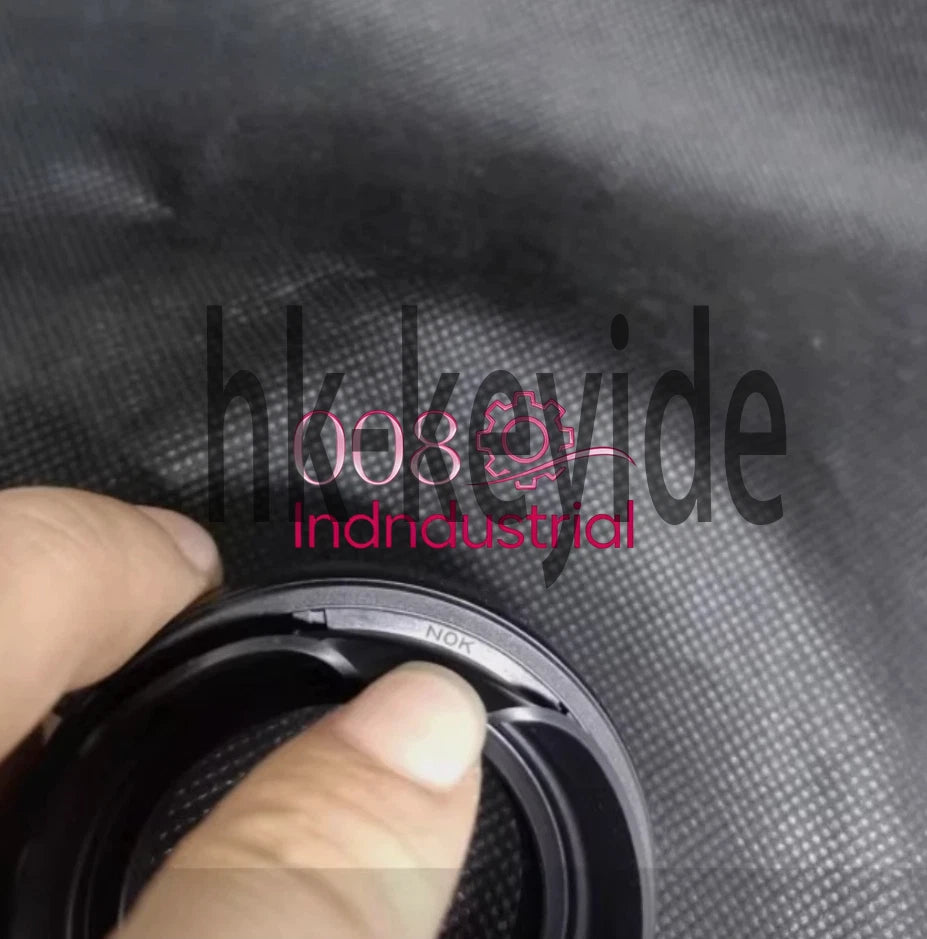 1Pcs FIT FOR AH6901M Half shaft oil seal