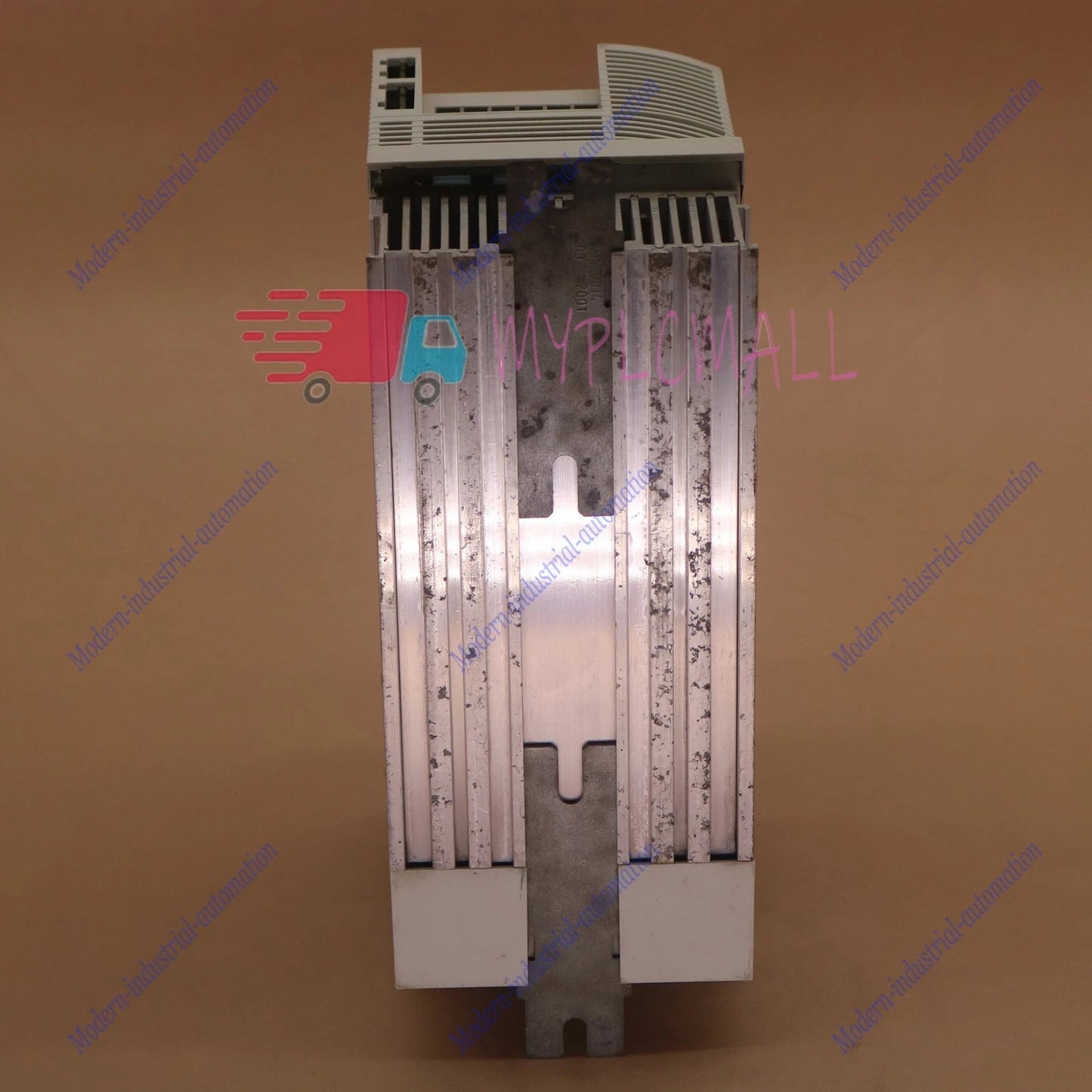 ONE LENZE 8200 VECTOR DRIVE E82EV402-4C200 free shipping