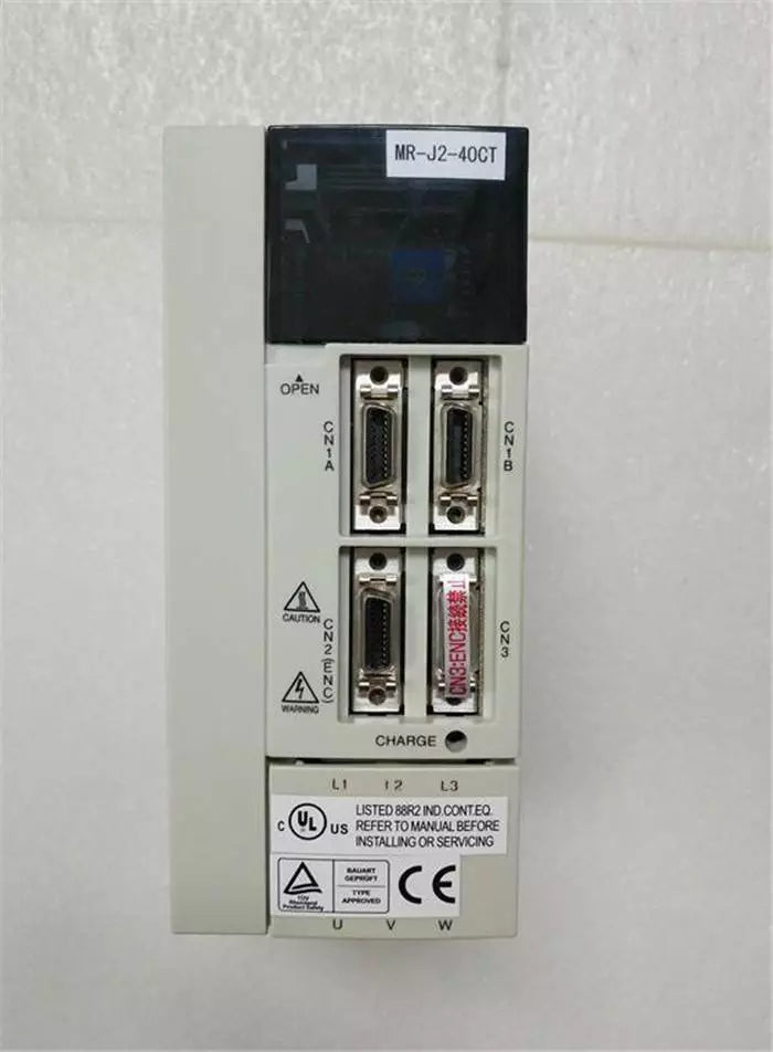 Mitsubishi MR-J2-40CT Servo Driver Amplifiers Motor Controls - MITSUBISHI