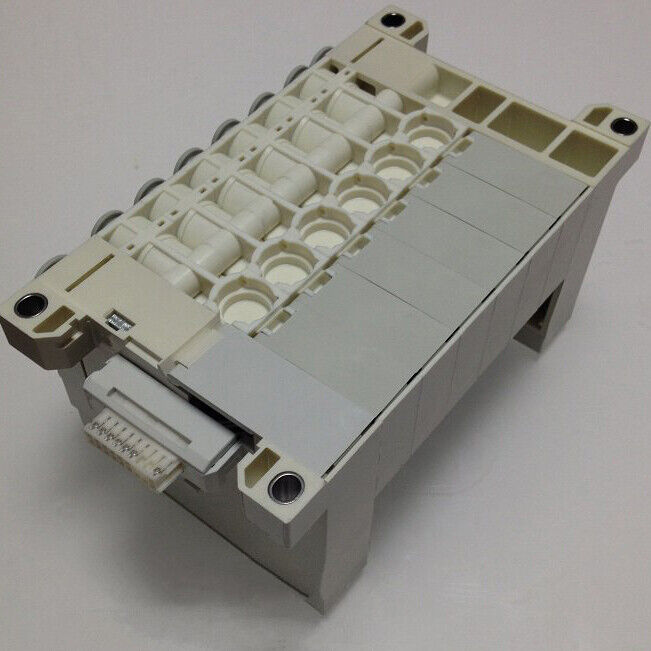 1PCS SMC Solenoid Valve VV5Q21-06C8S0 - High-Quality Component - SMC