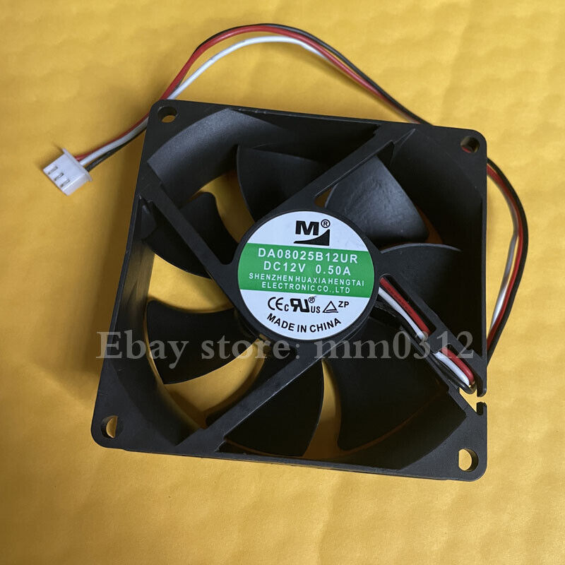 Used 1pc DA08025B12UR DC12V 0.50A 3-wire cooling fan - YUSAKA MOTOR CO., LTD.