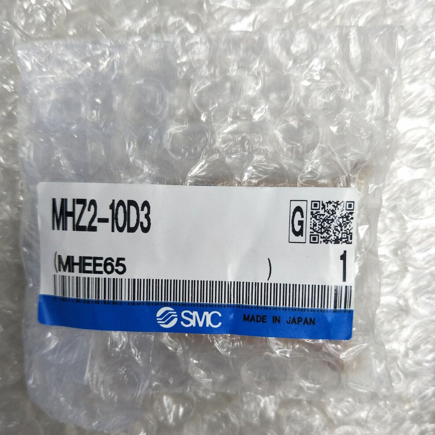 ONE SMC MHZ2-10D3 Finger Cylinder - SMC