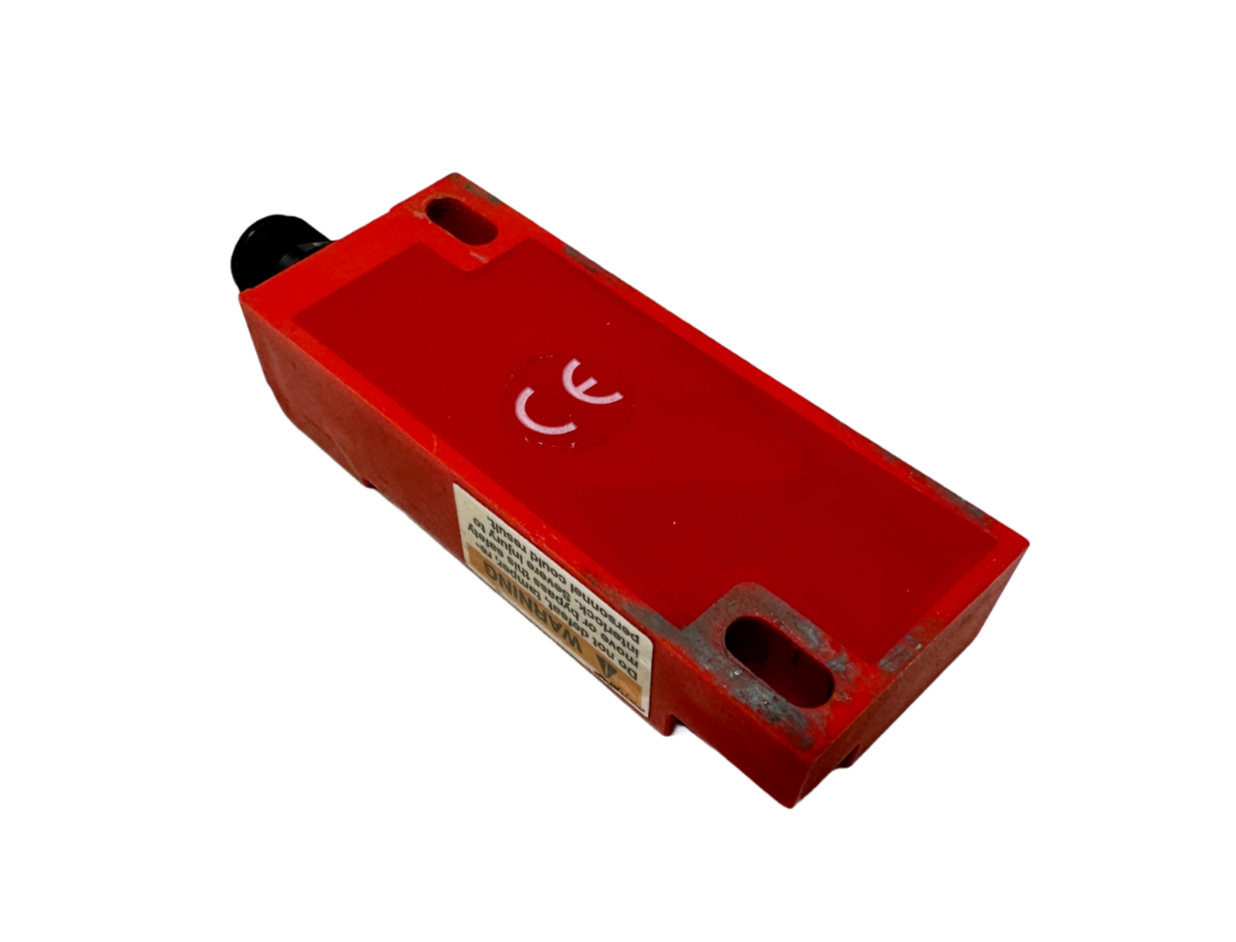 used Allen Bradley 440N-G02097 Guardmaster Ferrogard Safety Switch - ALLEN BRADLEY