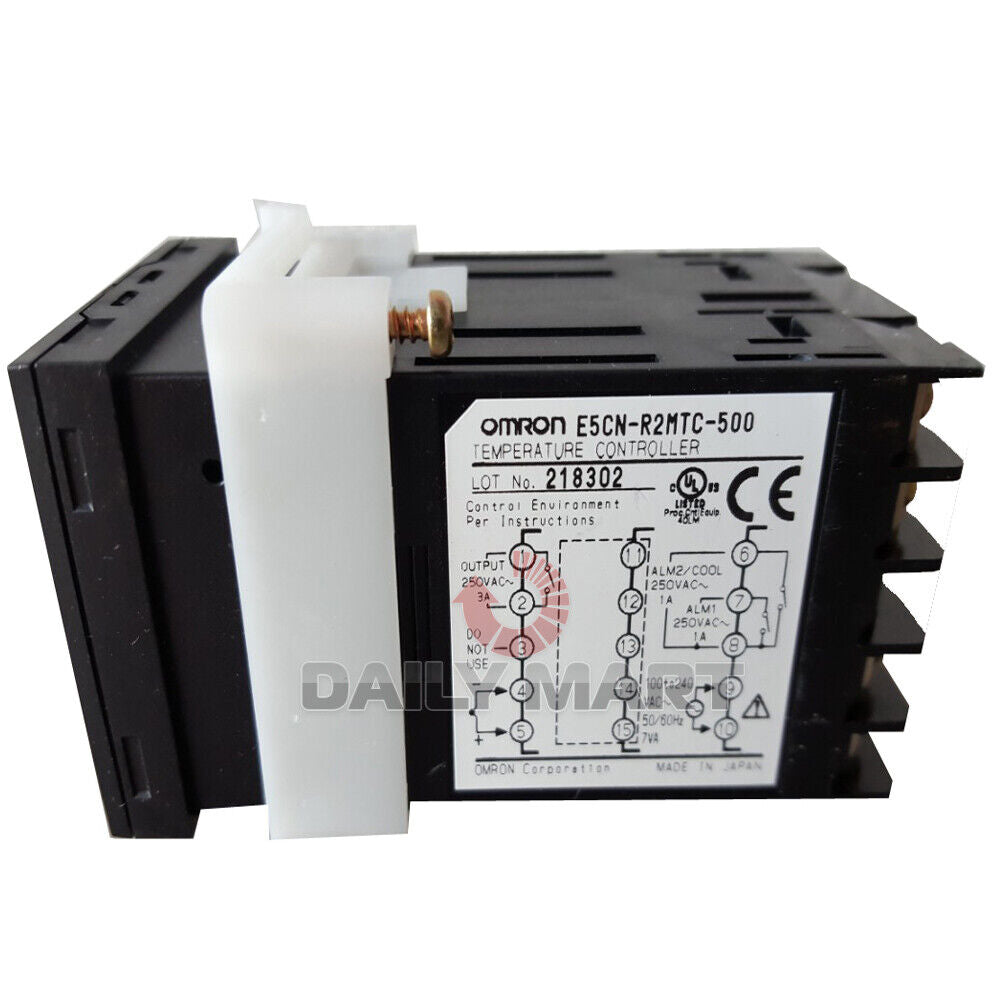 new OMRON E5CN-R2MTC-500 Digital Temperature Controller 100-240V - OMRON