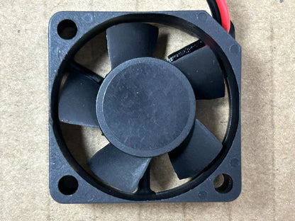 new Sunon 30mm x 10mm Fan 5V DC 2 Pin GM0503PFV2-8