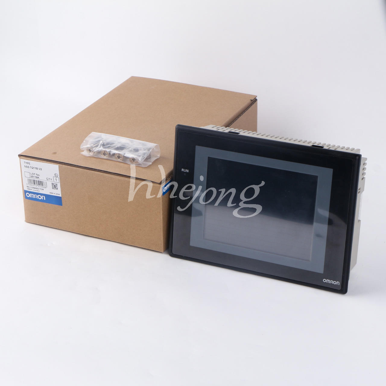 new 1PCS Omron Touch Screen NS5-TQ11B-V2 NS5TQ11BV2 - OMRON