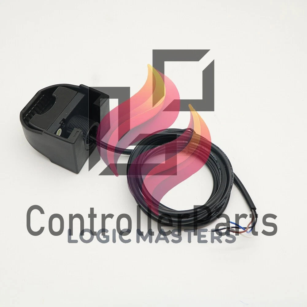 1PCS BANNER OTBVP6 W/Y MOMENTARY TOUCH BUTTON