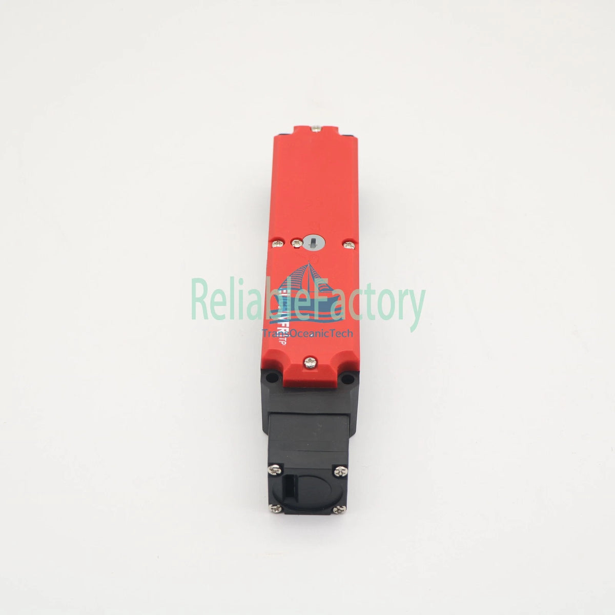 1Pcs EUCHIVFR TP3-2131A024M safety switch