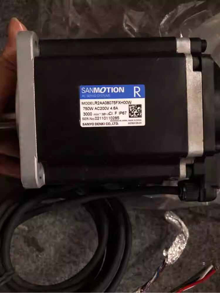 & SANYO DENKI SERVO MOTOR R2AA08075FXH00W