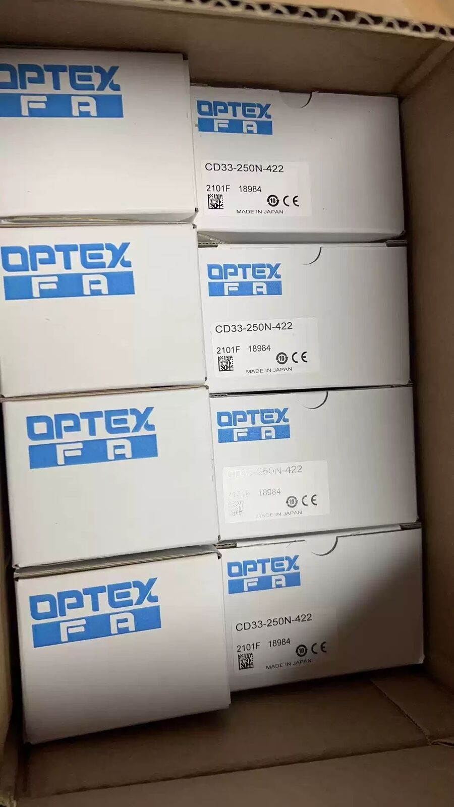 new 1PCS   OPTEX CD33-250N-422