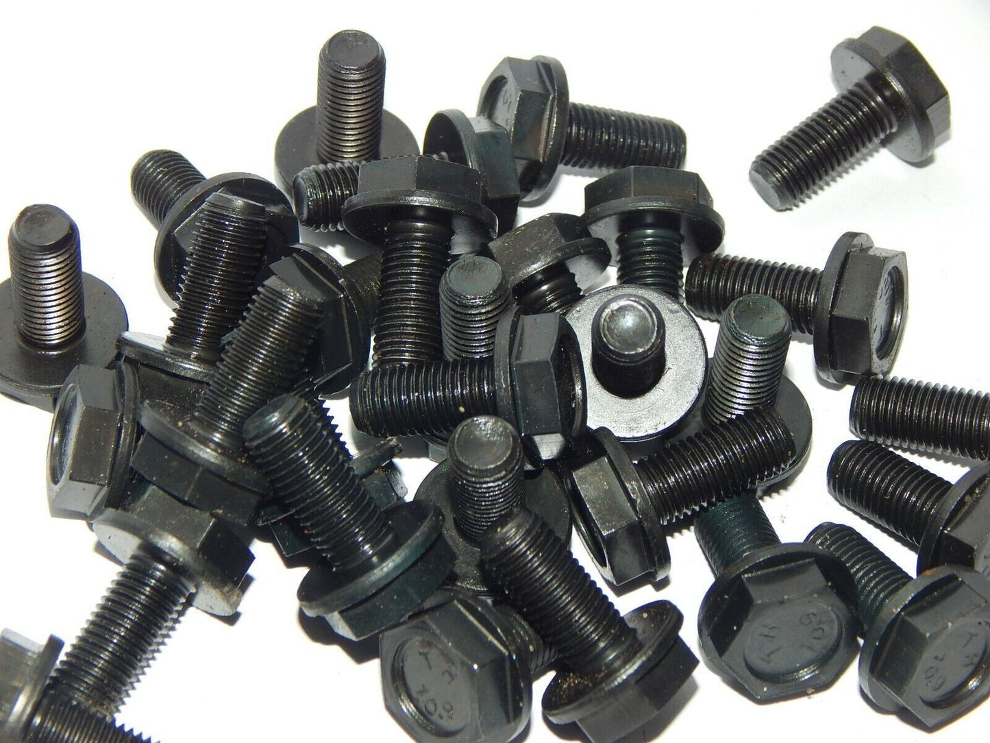 100PCS M8 10.9 Hex Head Bolts M8x1x18 Black Crank - PREMIUM PARTS STORE