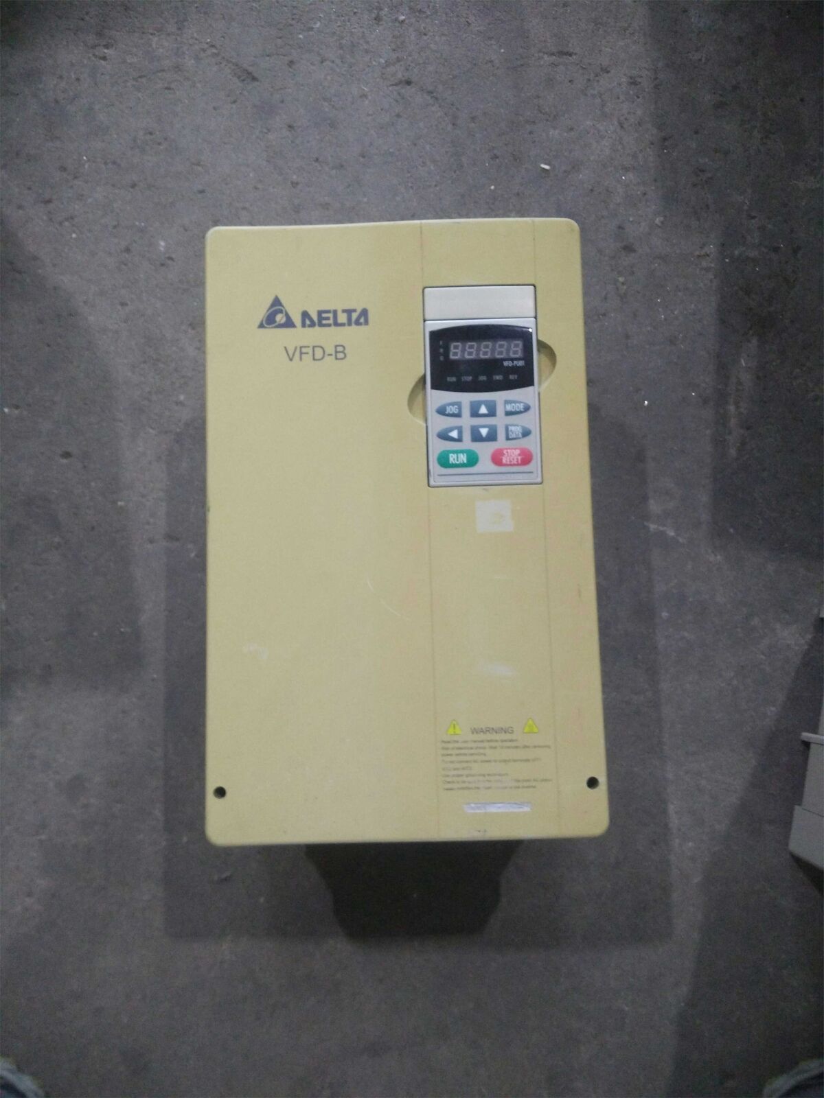 1x VFD185B43A Delta Converter in Good Condition - DELTA