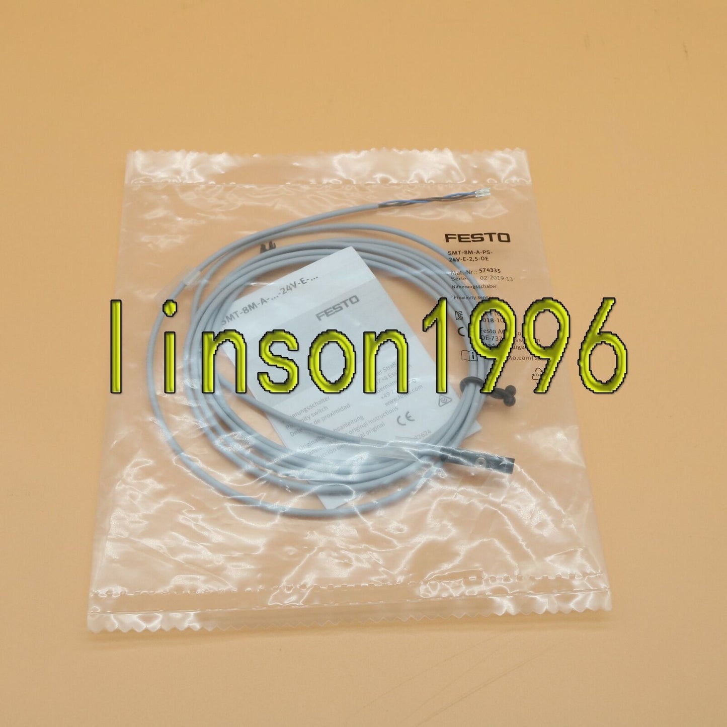 Festo SMT-8M-A-PS-24V-E-2.5-OE-574335 Magnetic switch spot stock - FESTO
