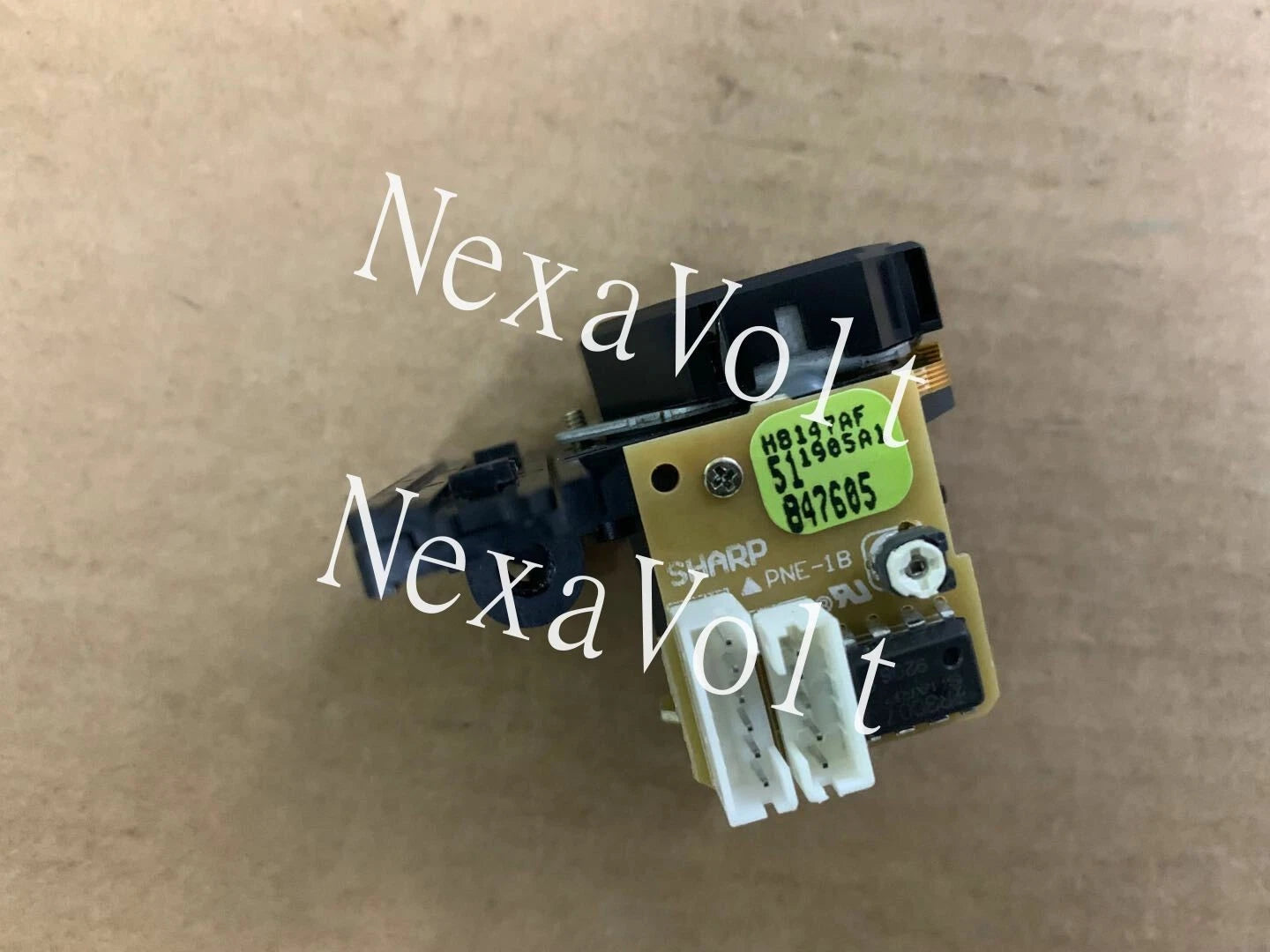 1pcs Laser Lens Optical Pickup H8147AF H8147 AF For Sharp Player