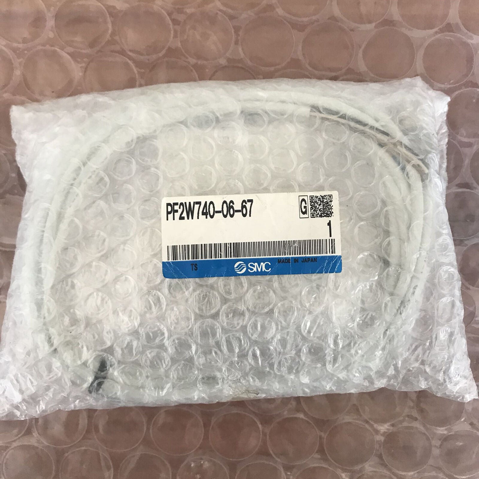 New ONE SMC PF2W740-06-67 Flow Switch ONE Year - ONE