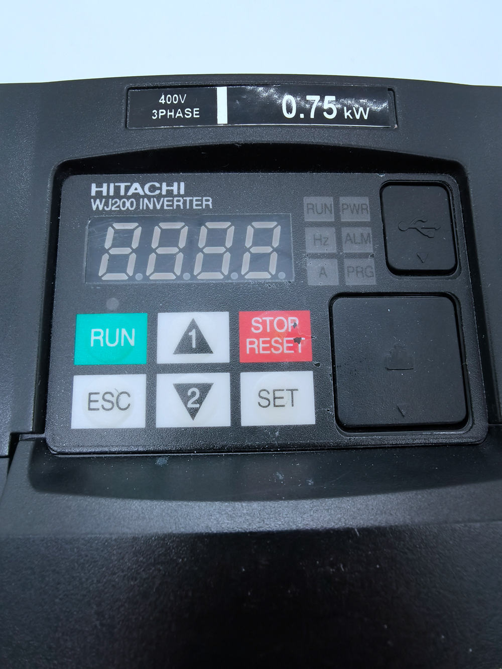 new 1PCS HITACHI frequency converter WJ200-007HFC-M SJ200 0.75KW 380V - HITACHI
