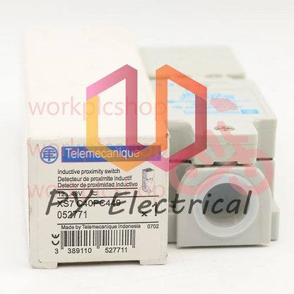 1PCS XS7-C40PC449 XS7C40PC449 Proximity switch