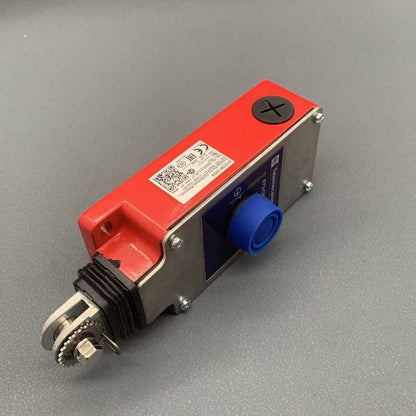 Schneider XY2CH13290 Emergency Stop Rope Pull Safety Limit Switch