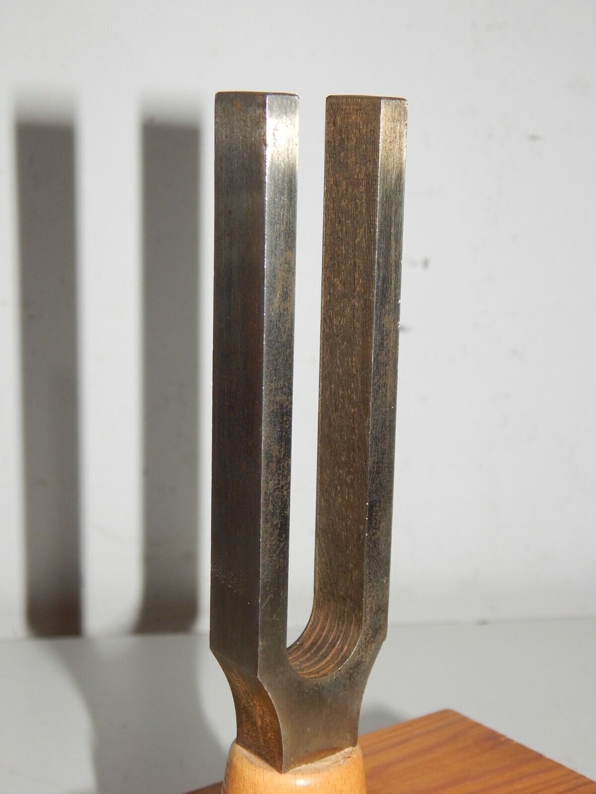 Used Diapason 435 Tuning Fork with Resonance Box for School Aid - DIAPASON