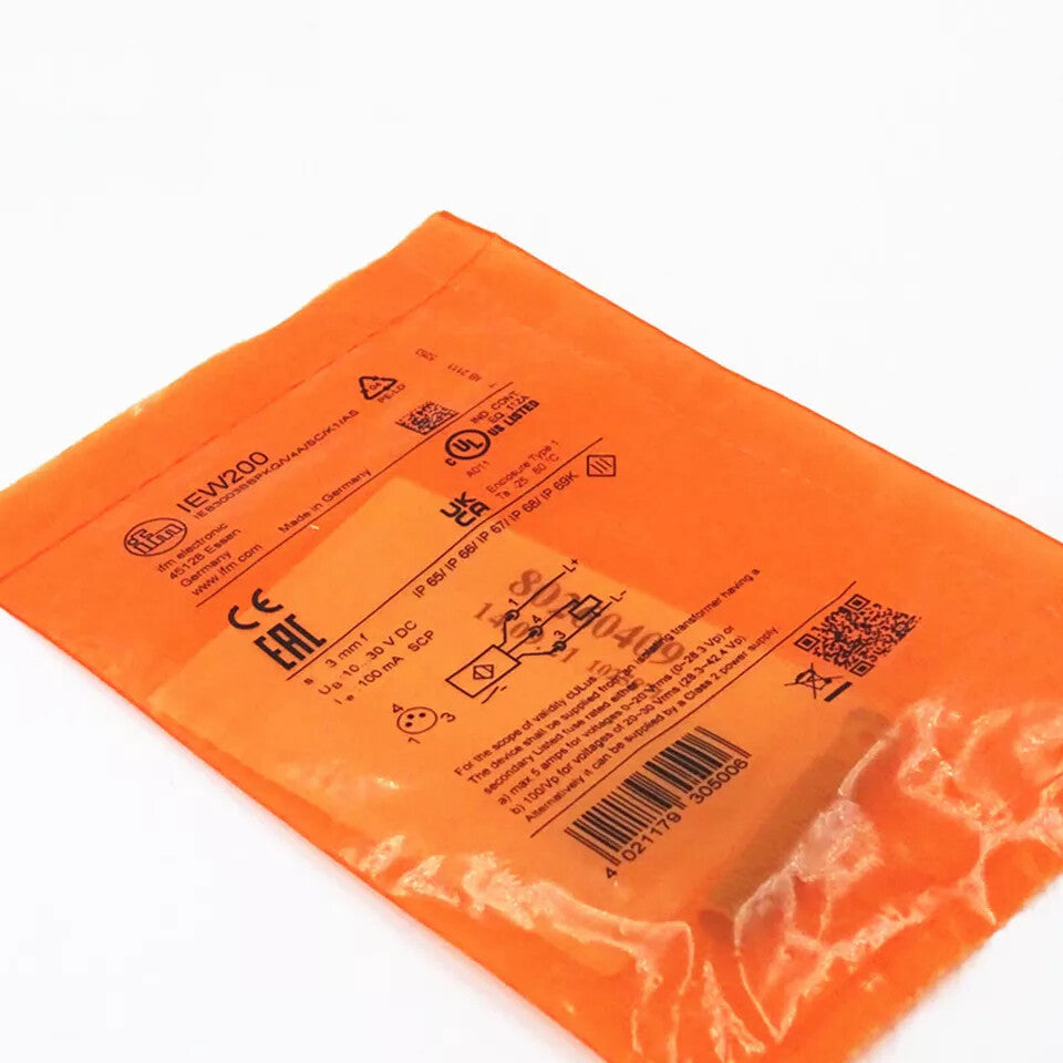 1PC  IFM IEW200 Proximity Switch Sensor Free Shipping