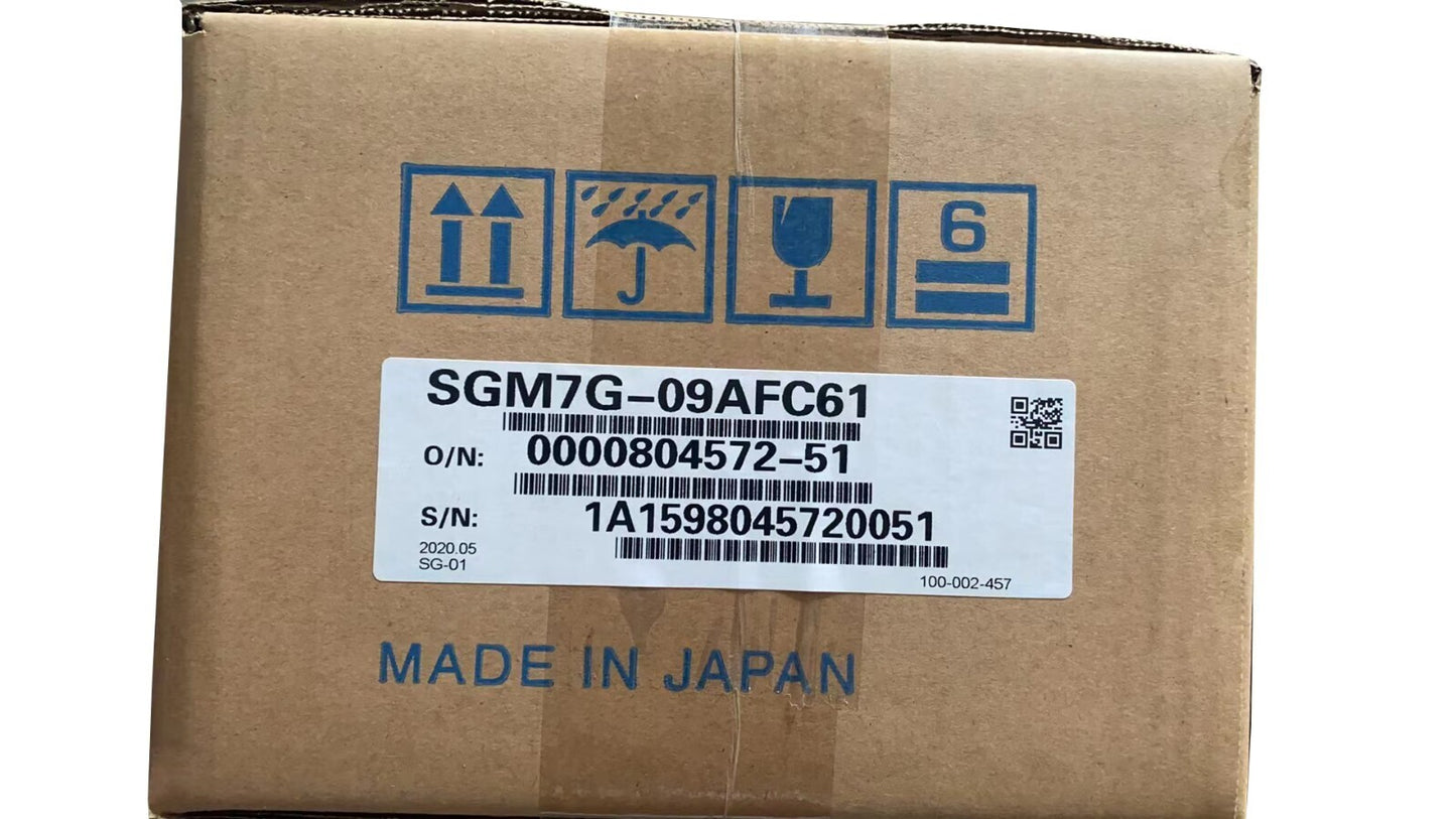 SGM7G-09AFC61 1pcs Sealed Yaskawa SERVO Motor SGM7G-09AFC61
