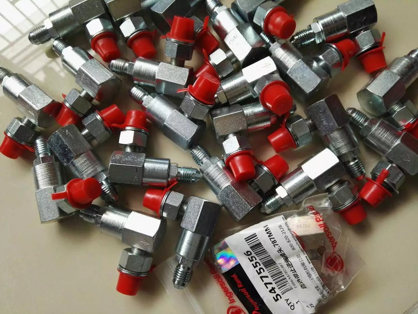 1PCS  54775556 valve check valve