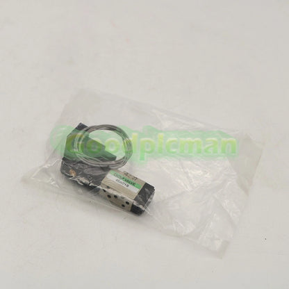 CKD 4SB019-00-D2-3 Solenoid Valve 1PCS