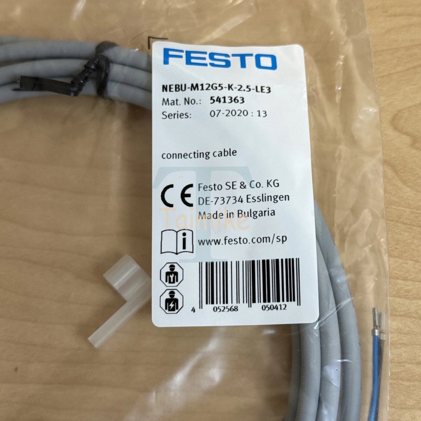 ! FESTO NEBU-M12G5-K-2.5-LE3 Connecting Cable 541363