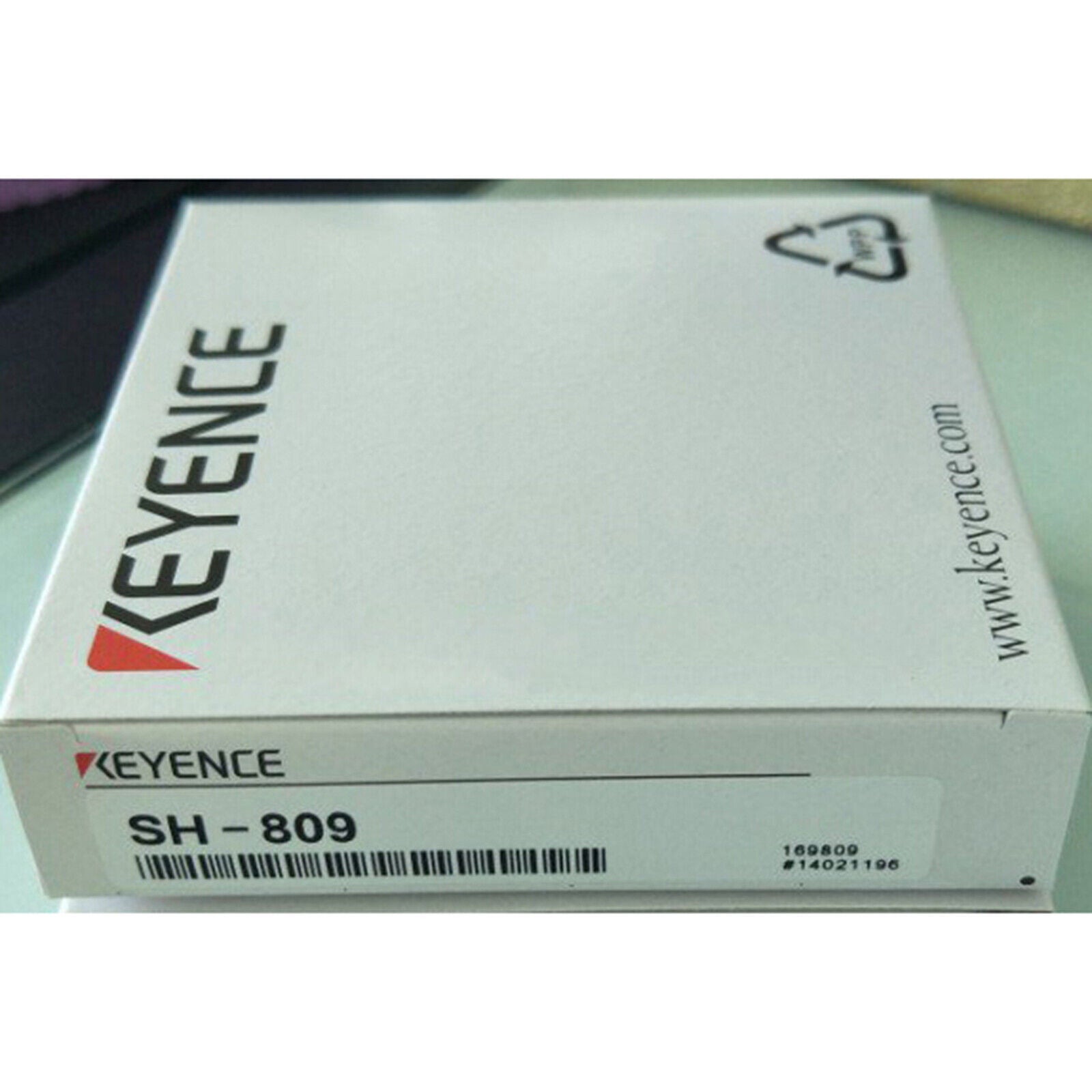Keyence SH-809 Proximity Sensor, 1-Year Tracking - KEYENCE
