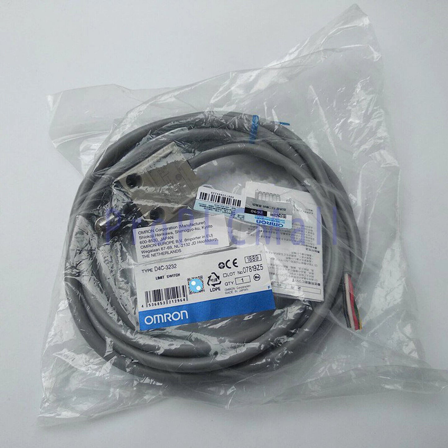 Omron D4C-3232 Limit Switch D4C3232 Free Shipping 1PCS