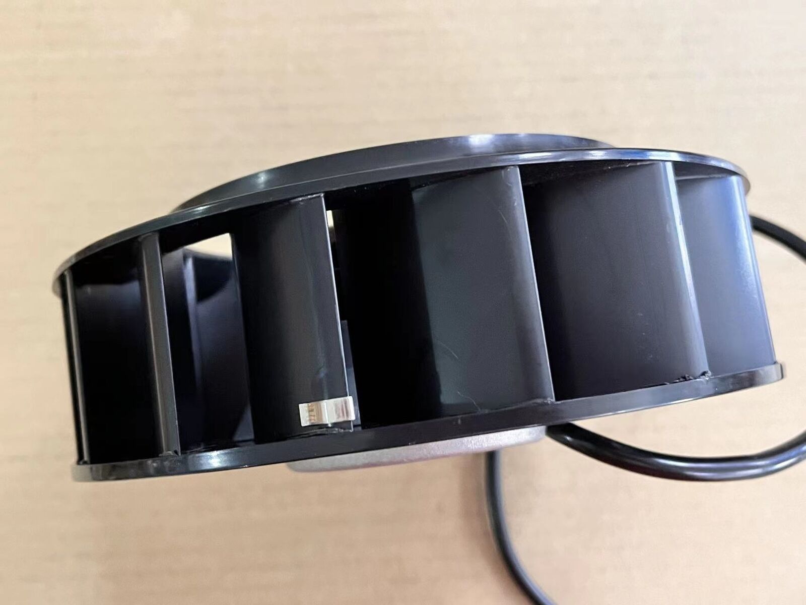 new 1pc FJ190T0000 Centrifugal fan 230V 79(W) 190mm - LENOVO