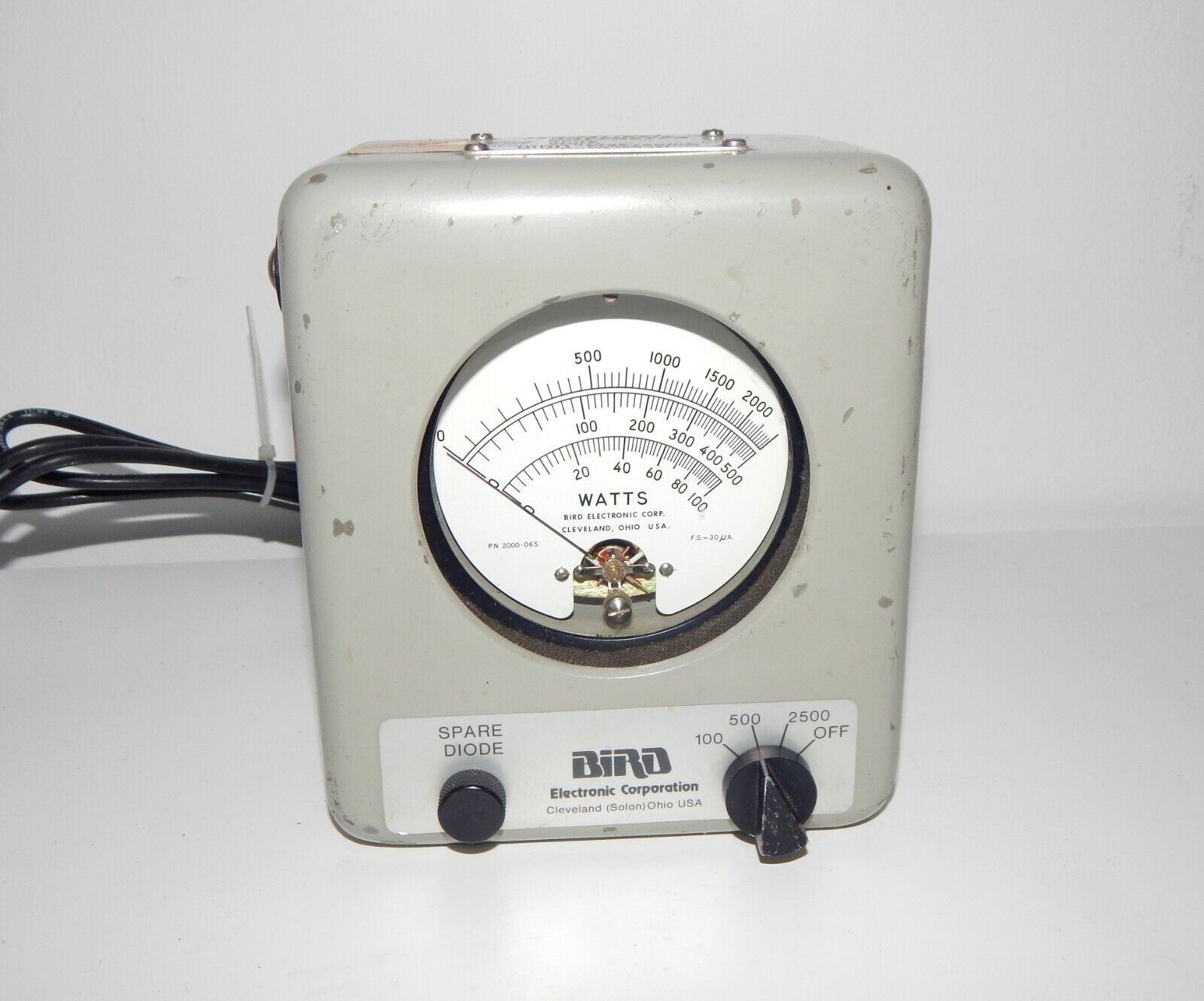 BIRD 6737 + 6737-030 Wattmeter 2500W 25-1000 MHz 1.5-35 MHz - TERMALINE