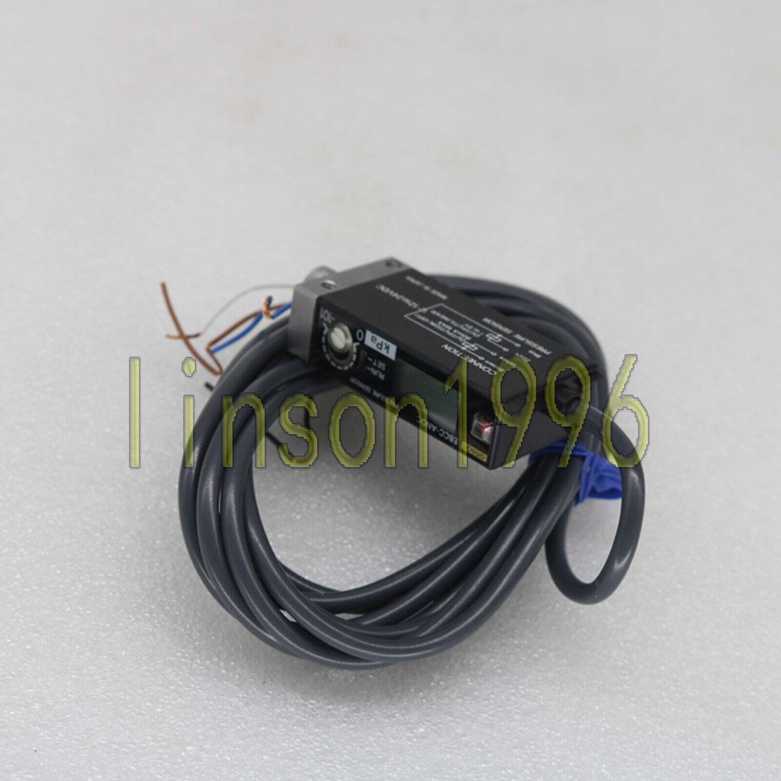 Omron Pressure Sensor E8CC-AN0C - OMRON