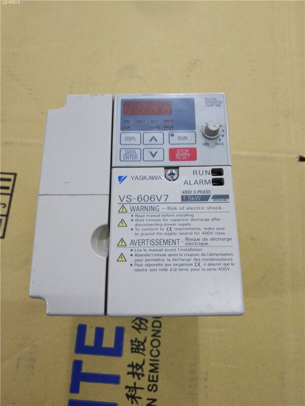 Yaskawa VS-606V7 CIMR-V7AT41P5 Variable Frequency Drive - YASKAWA