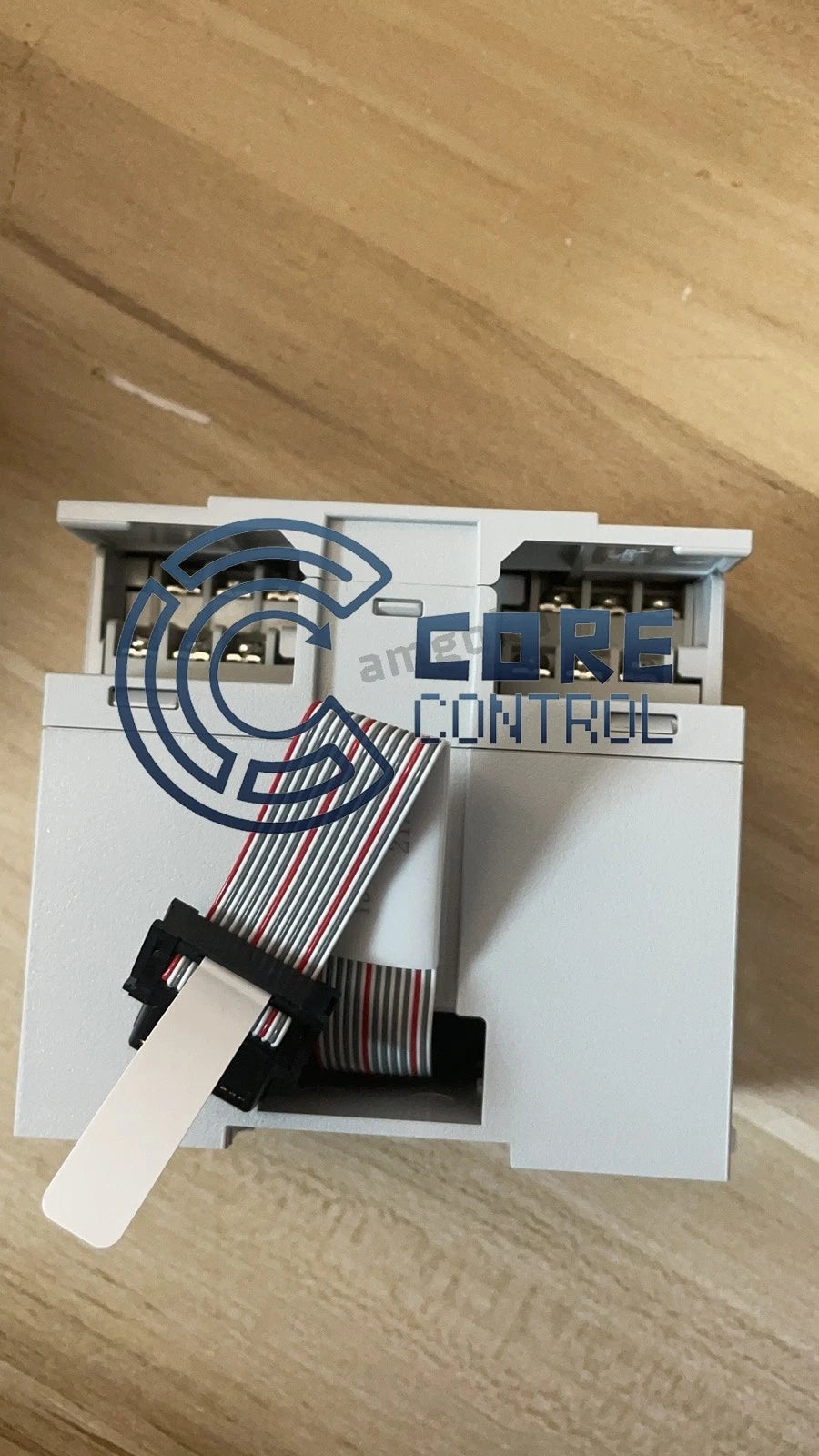 1pc Mitsubishi PLC FX5-8EYR/ES