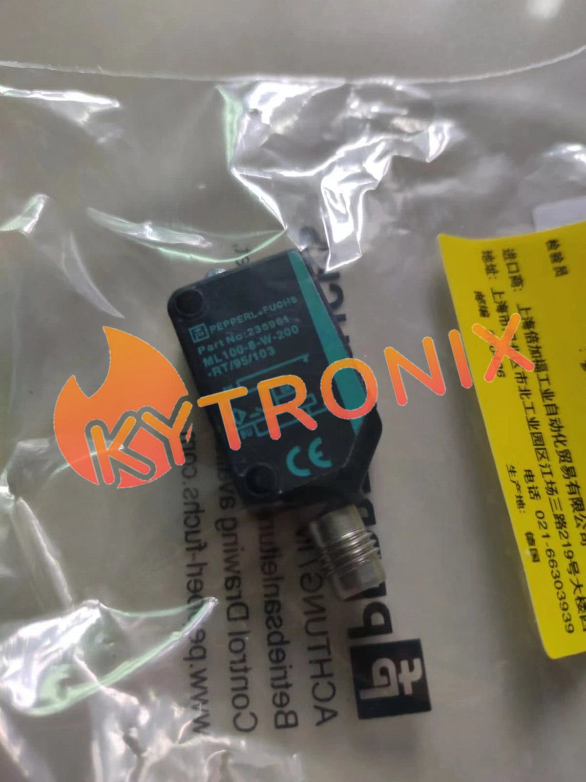 1Pcs PEPPERL+FUCHS ML100-8-W-200-RT/95/103 235961 photoelectric sensor