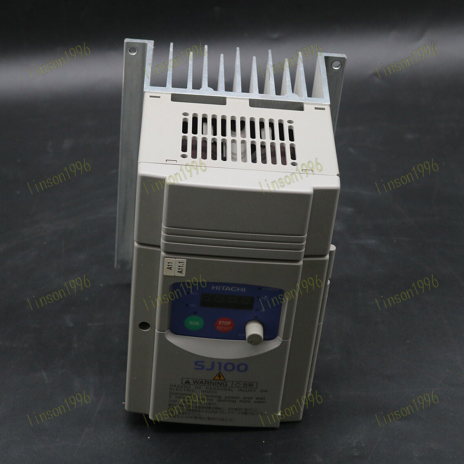 used  HITACHI SJ100-015NFE Frequency Converter 1.5KW 220V Tested In Good koeed