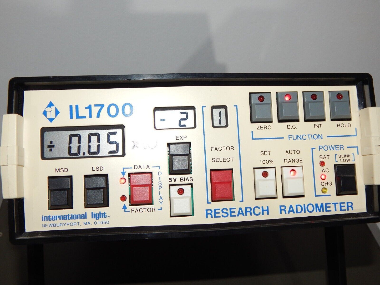 IL1700 Research Radiometer - Used - INTERNATIONAL LIGHT TECHNOLOGIES