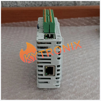one ABB Robot DSQC1030 3HAC058663-001 Digital Base IO Module