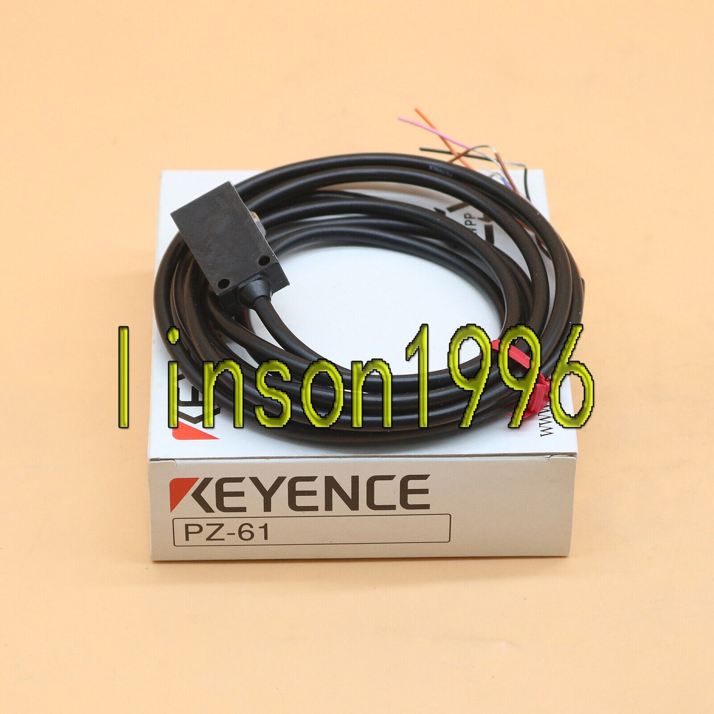 Keyence PZ-61 Photoelectric Switch Sensor - Spot Stock - KEYENCE