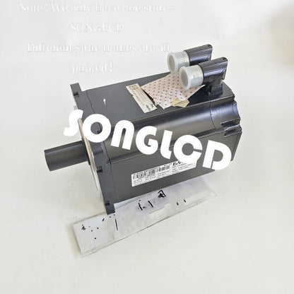 1PCS 8LSA55.EB045D000-3 Servo Motor, No Original Package - OMRON