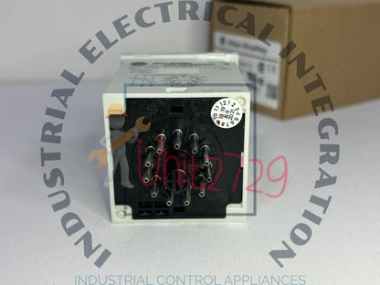 In Stock 700-HR52TA17 700HR52TA17 Time Relay #un