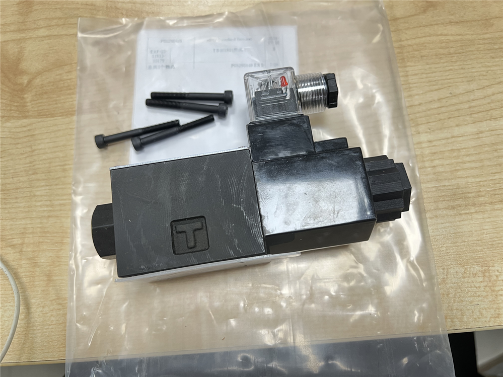 New Hidraman Solenoid Valve SWH-G02-B2-D24-20 - HIDRAMAN
