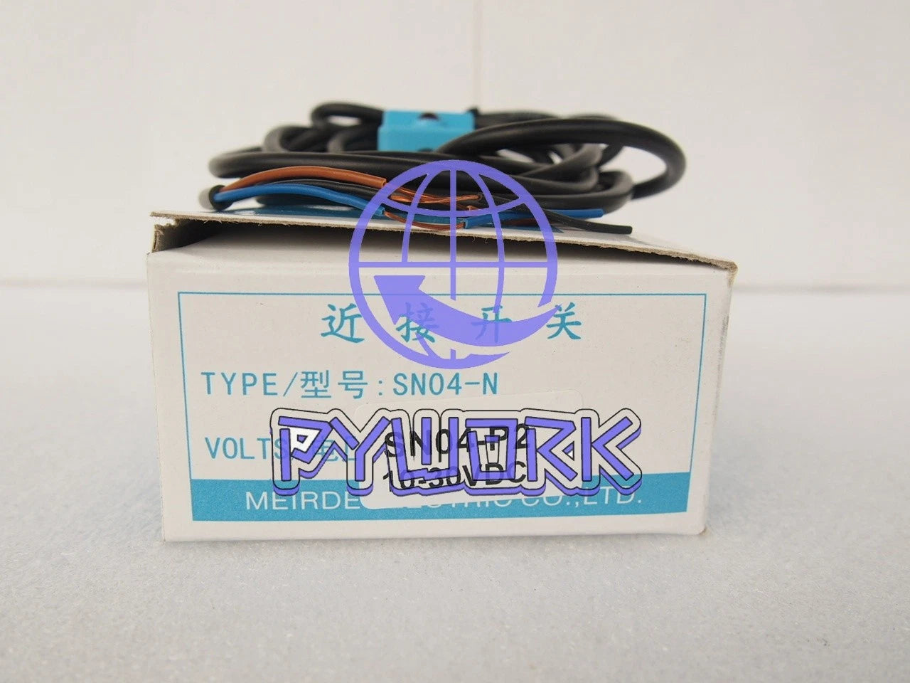 1PC RIKO(ROKO) Proximity Switch SN04-P2 free shipping