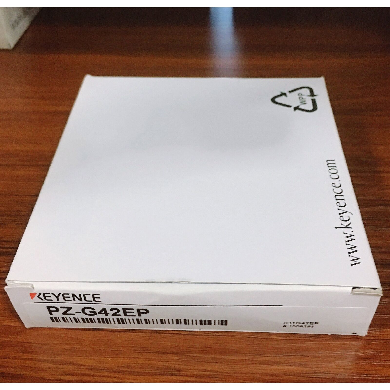 Keyence PZ-G42EP Sensor Cable - KEYENCE